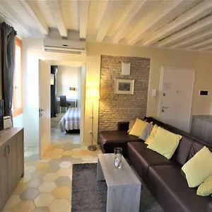 New Central&spacious Apartamento Venecia